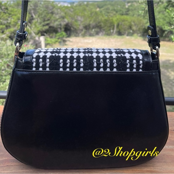 NWT Small Nadine Black Hillside Crossbody - Picture 3 of 15